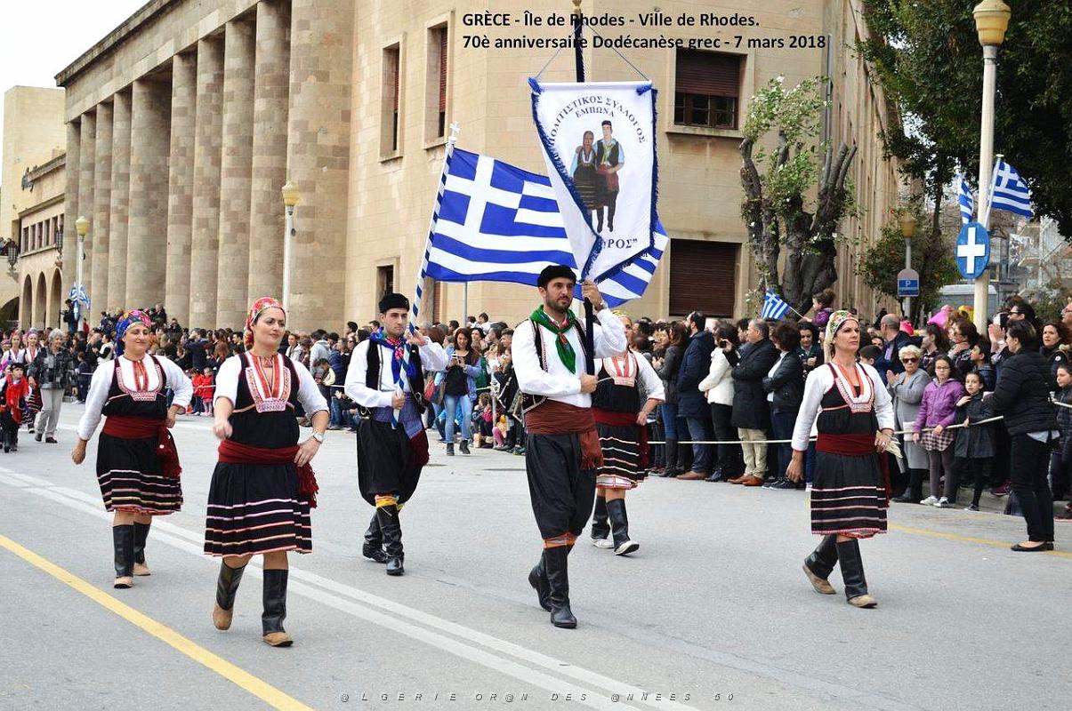 137- Rhodes- Defile Dodecanese grec.JPG
